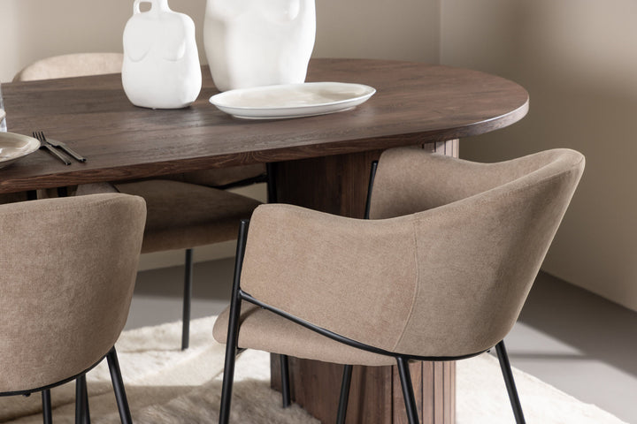 Venture Home Härön Dining Table with Evelina Dining Chair