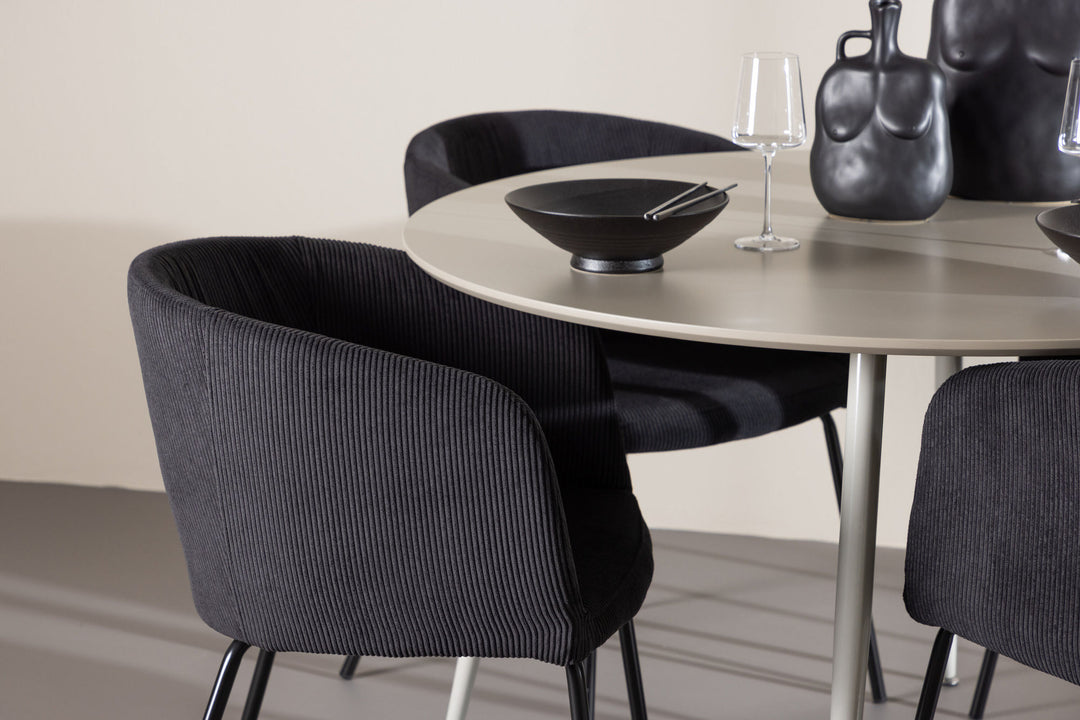 Venture Home Plaza Dining Table with Berit Dining Chair