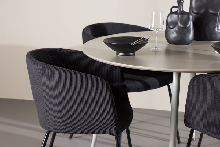 Venture Home Plaza Dining Table with Berit Dining Chair