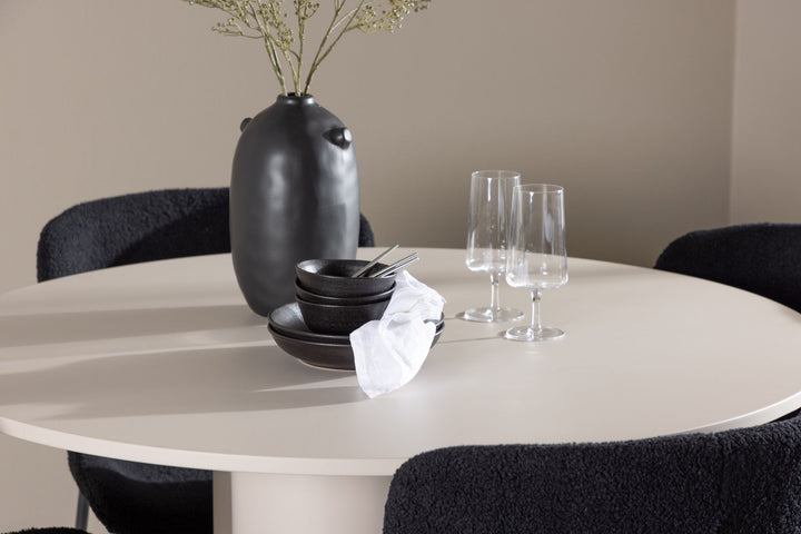 Venture Home Olivia Dining Table with Modesto Dining Chair