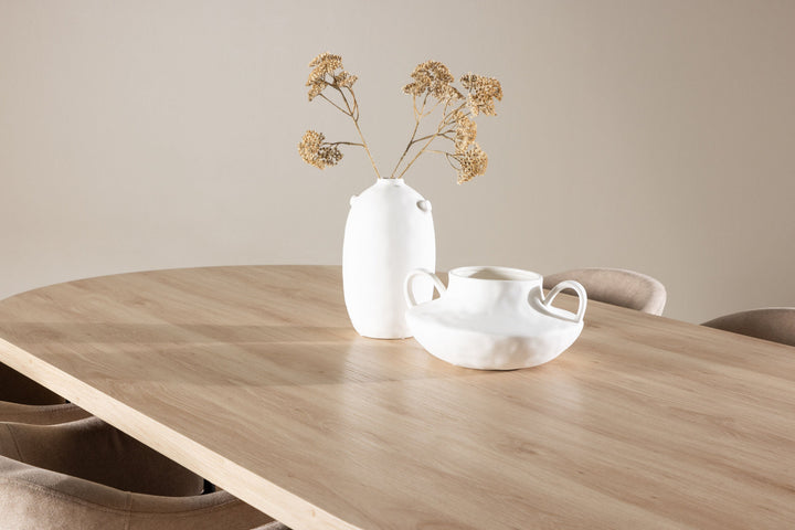 Venture Home Bootcut Dining Table with Evelina Dining Chair