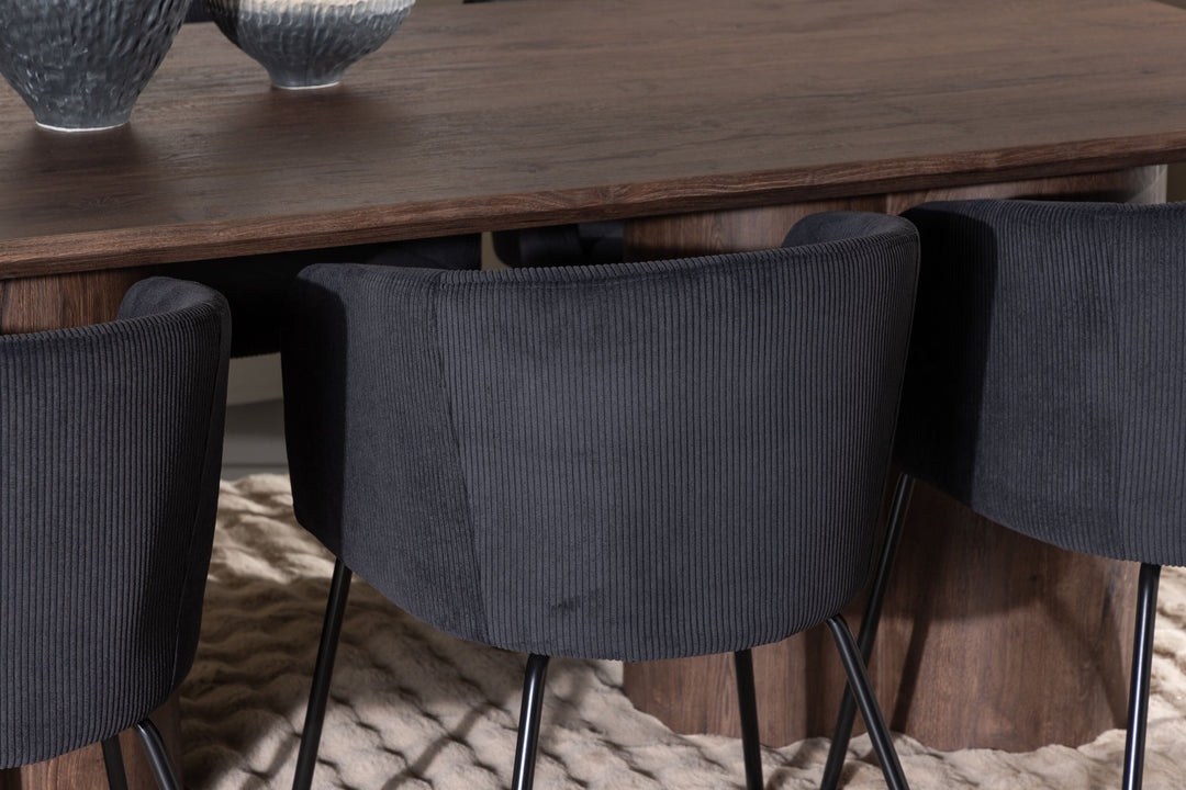 Venture Home Olivia Dining Table with Berit Dining Chair