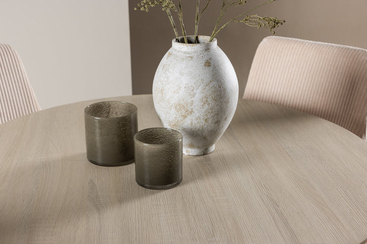 Venture Home Plaza Dining Table with Leone Dining Chair