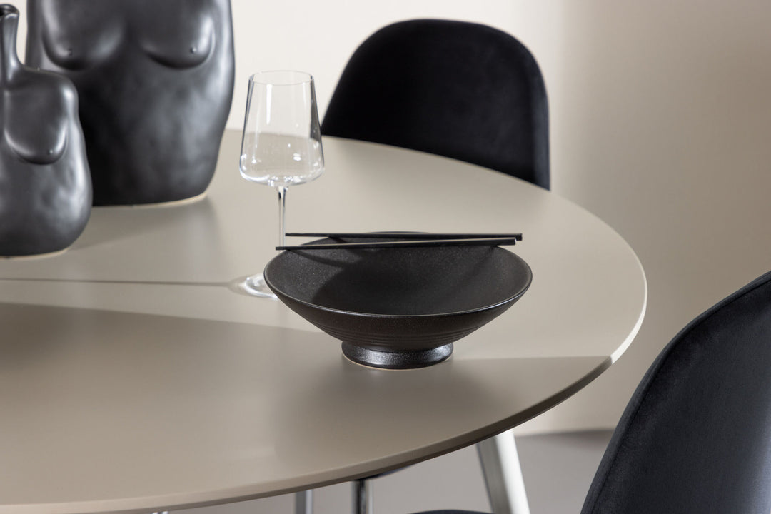 Venture Home Plaza Dining Table with Polar Dining Chair