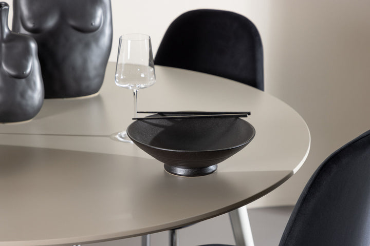 Venture Home Plaza Dining Table with Polar Dining Chair