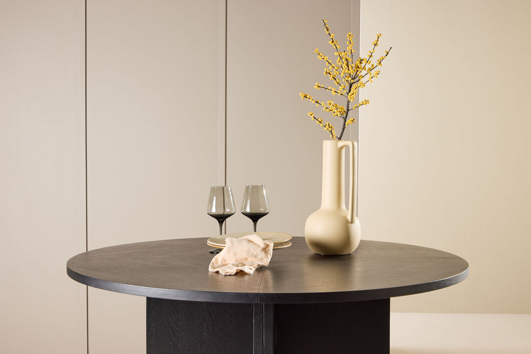 Venture Home Strada Dining Table 120/170 x120x74 cm - Black / Oak Veneer