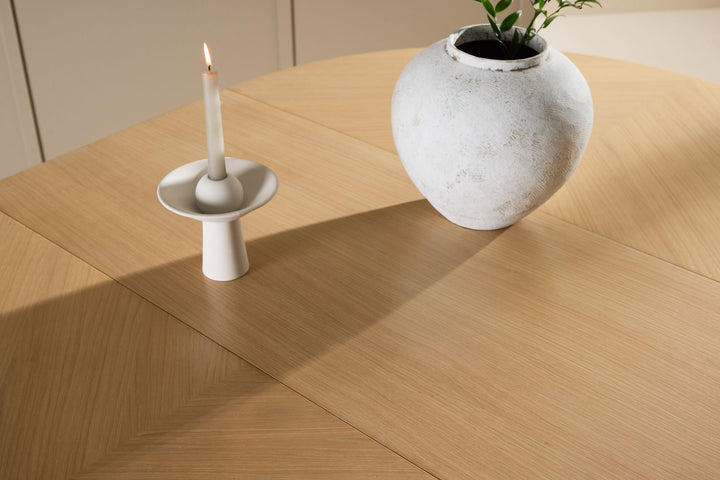Venture Home Strada Dining Table 120/170 x120x74 cm - Whitewash / Oak Veneer