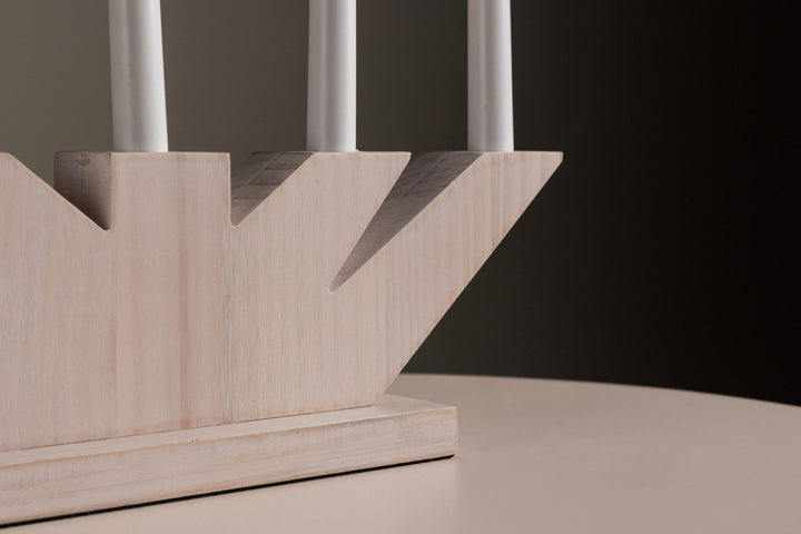 Venture Home Verbier Table Lamp - Whitewash /  Pine