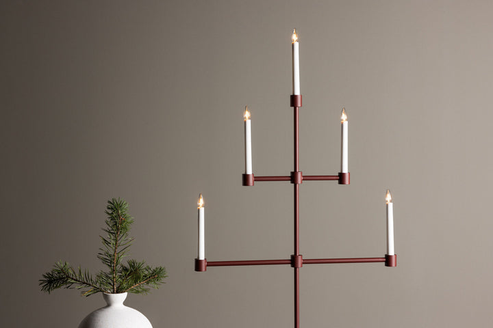 Venture Home Avoriaz Table Lamp - Dark Red /  Metal