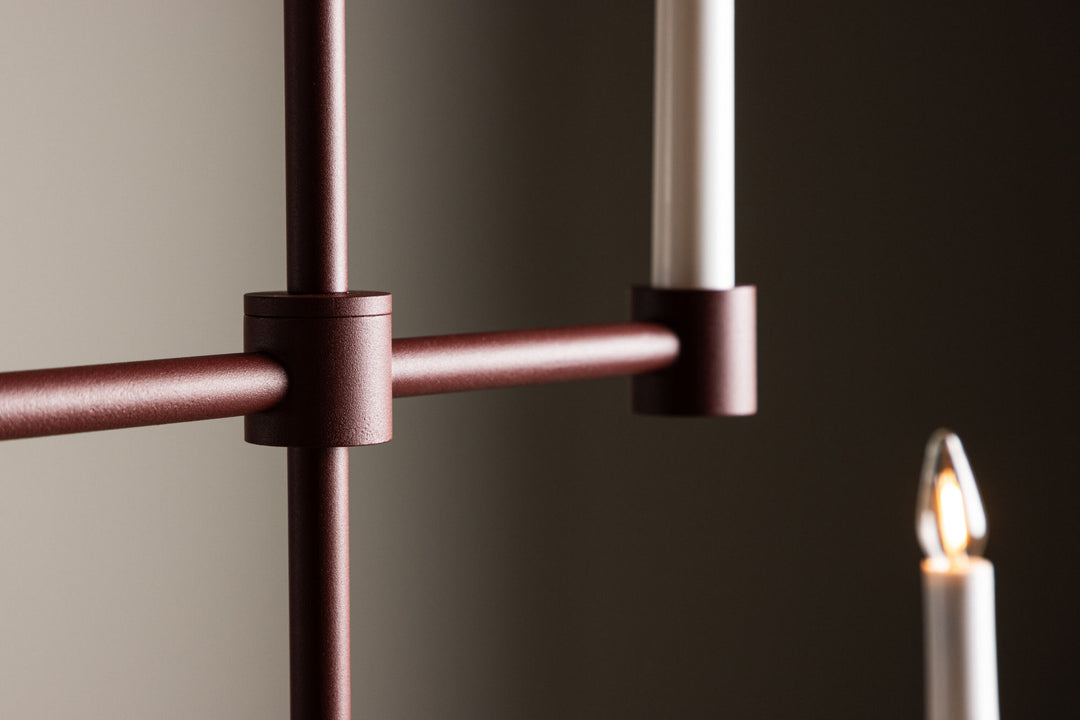 Venture Home Avoriaz Table Lamp - Dark Red /  Metal