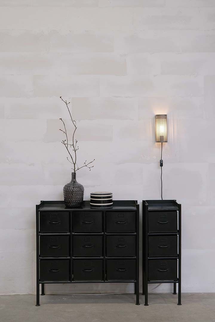 Trademark Living Saga kommode sort - 9 skuffer