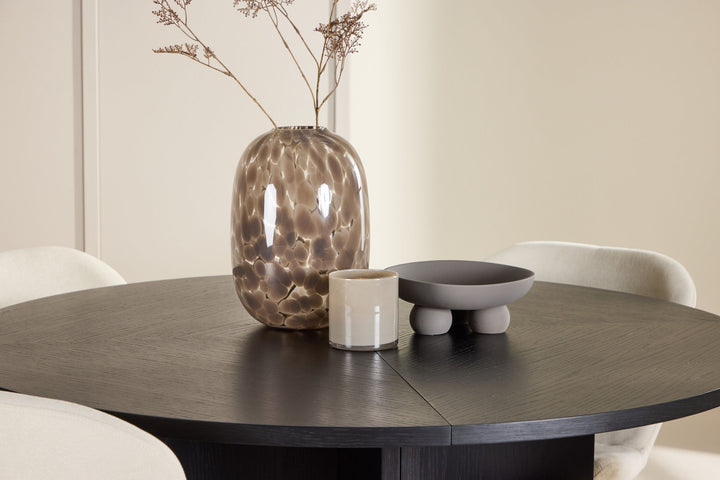Venture Home Strada Table - Black with 4 Lilja Chair - Beige