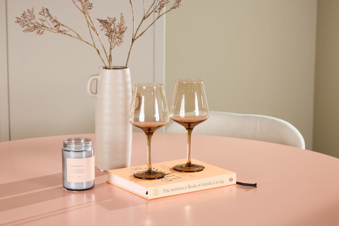 Venture Home Lanzo Table - Peach with 4 Lilja Chair - Beige