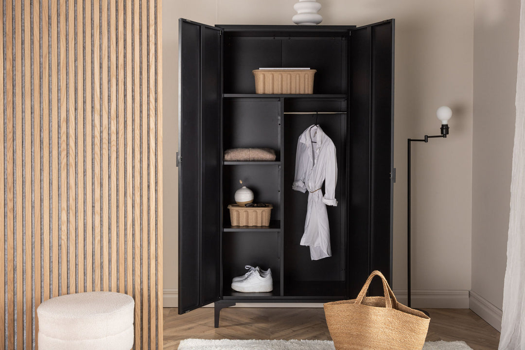 Venture Home Piring Wardrobe - Black / Black