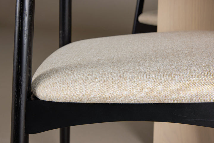 Venture Home Tyresö Table ø120 - Whitewash with Ven Chair - Black