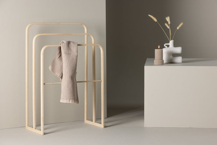 Vind Drammen Clothing Hanger - Whitewash / Steel