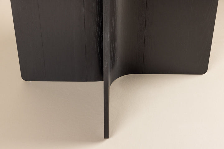 Vind Tyresö Dining Table ø120 - Black /