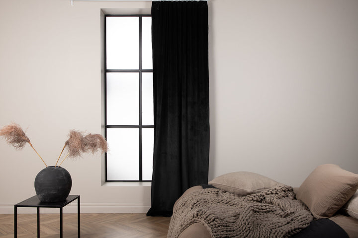 Venture Home Mary Curtain Polyester/velvet - Black / - 250*135