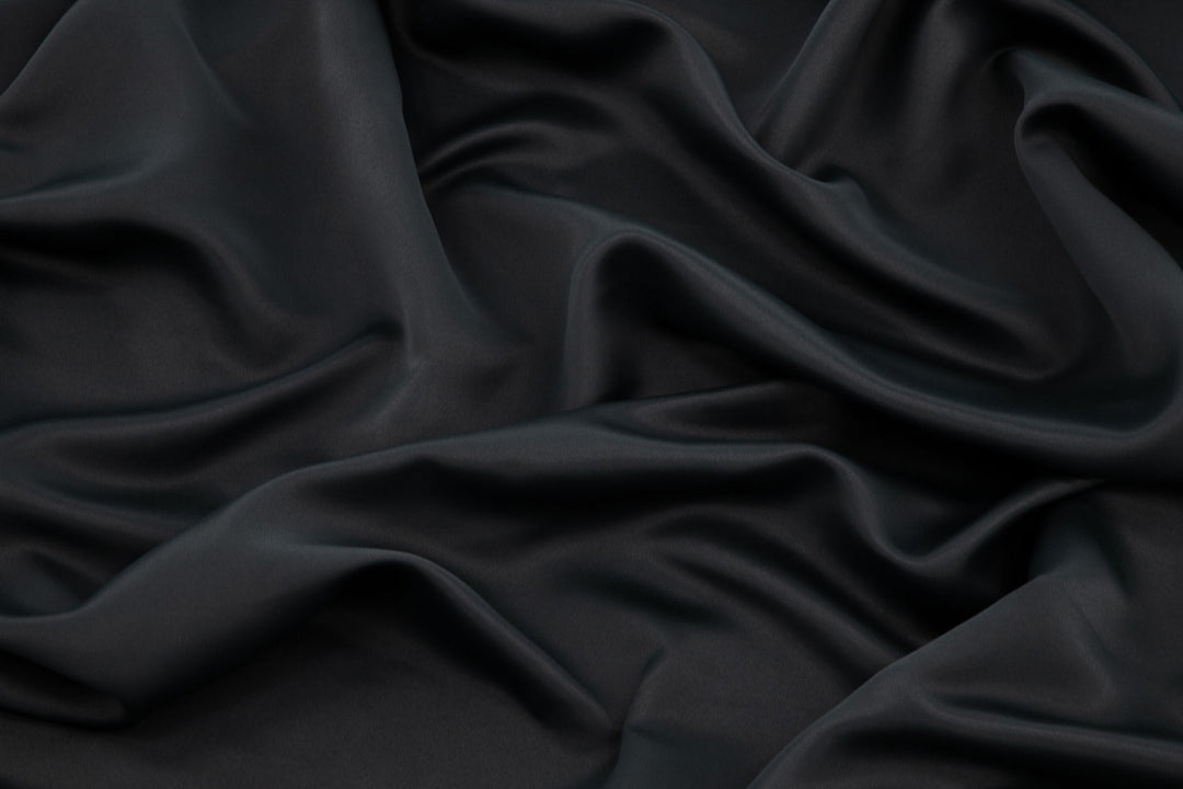 Venture Home Evelyn Curtain Polyester blackout - Black - 135*240 - Multi tape