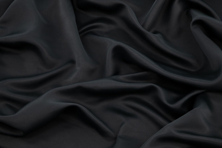 Venture Home Evelyn Curtain Polyester blackout - Black - 135*240 - Multi tape