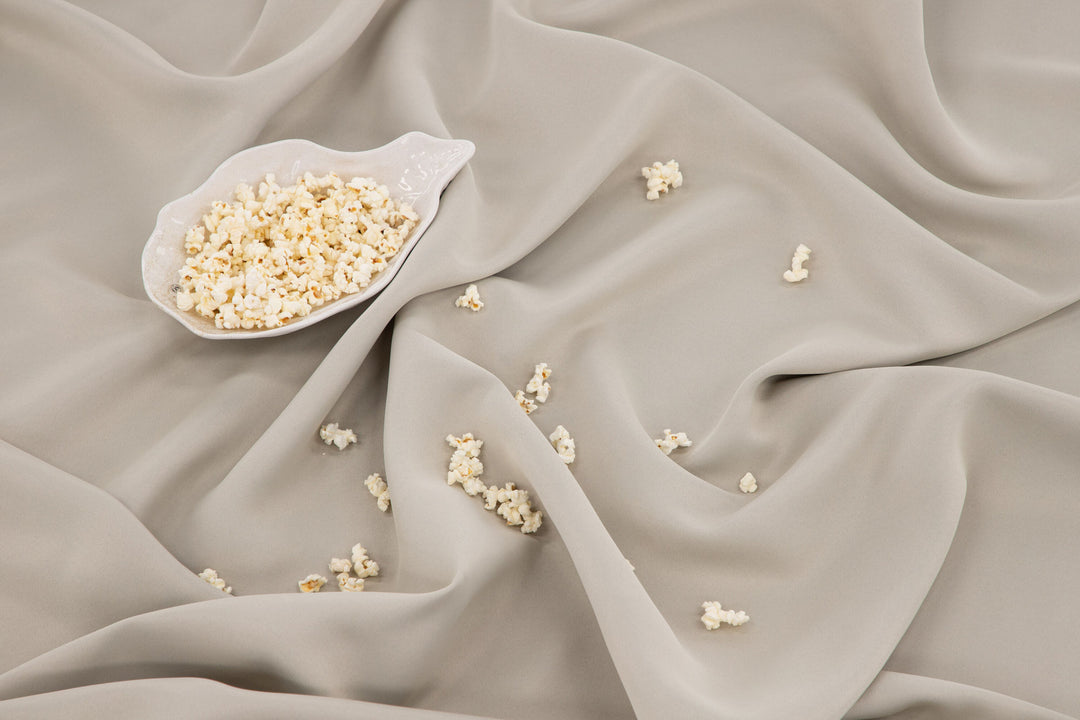 Venture Home Evelyn Curtain Polyester blackout - Beige - 135*290 - Multi tape