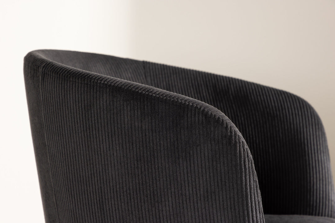 Venture Home Berit Dining Chair - Black / Black