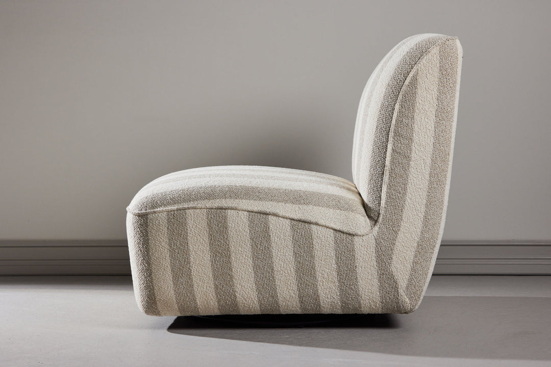 Venture Home My Lounge Chair - White/ Beige