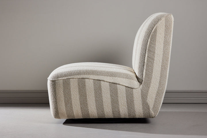 Venture Home My Lounge Chair - White/ Beige
