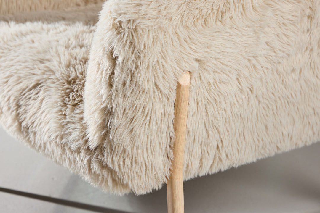 Venture Home Zenzi Armchair - Woodlook steel frame / Beige Fake Fur