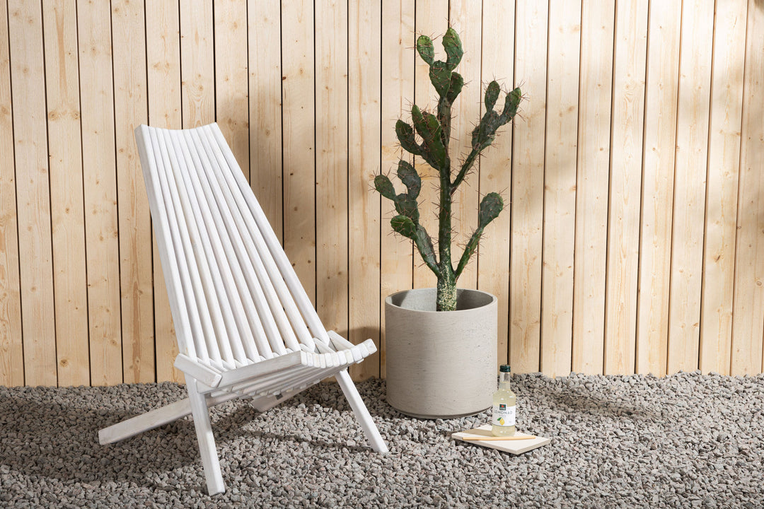 Venture Home Maja Lounge Chair - Acacia W/neckpillow - White wash
