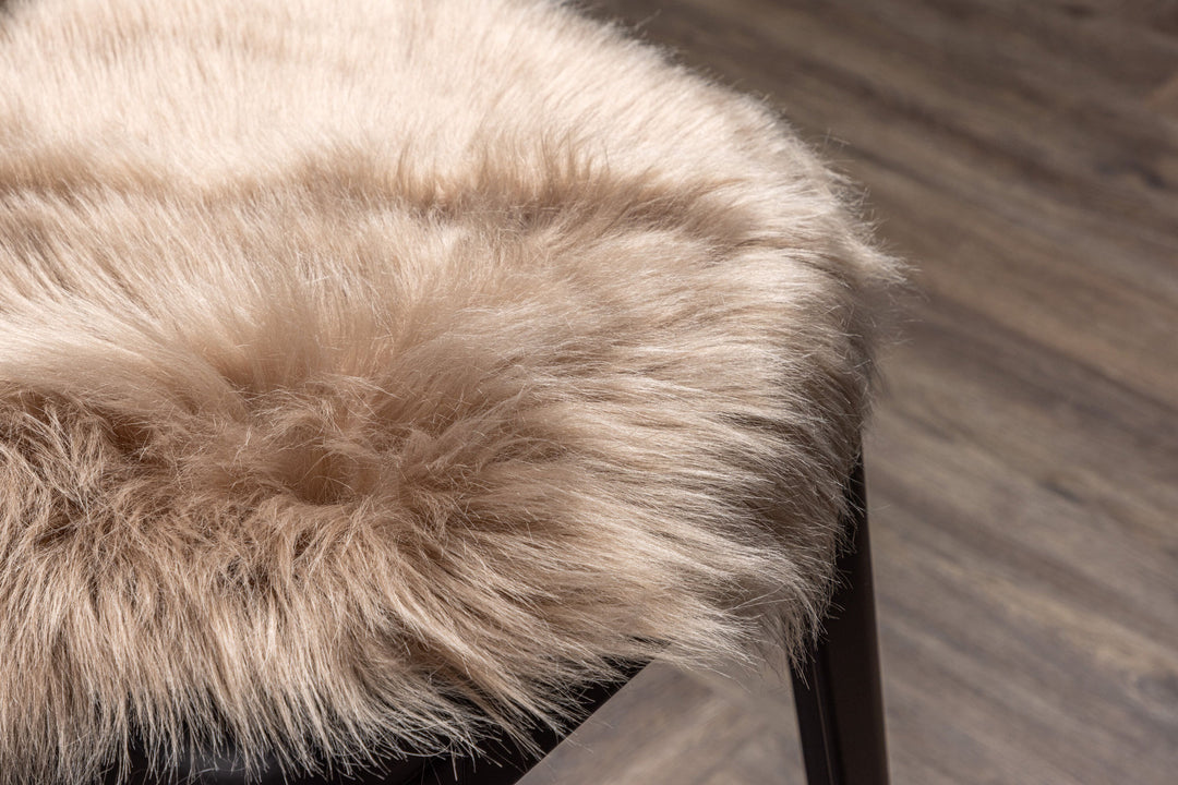 Venture Home Katy Polyester Fake Fur - 34*34-  -Round-Brown