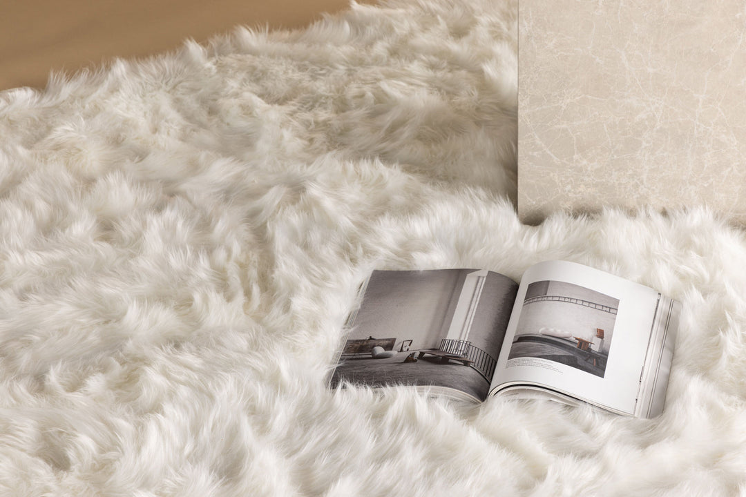 Venture Home Katy Polyester Fake Fur - 230*160-  -Rectangular-White