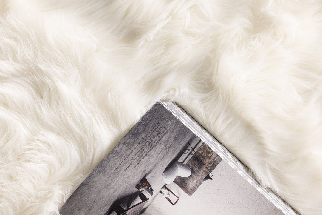 Venture Home Katy Polyester Fake Fur - 230*160-  -Rectangular-White