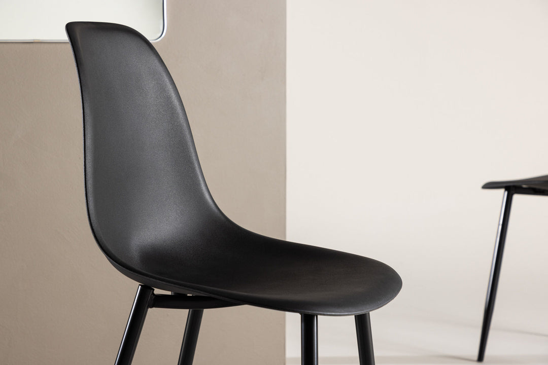 Venture Home Polar Plastic Dining Chair 2-pack - Black Legs / Black Plastic