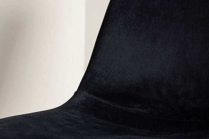 Venture Home Polar Dining Chair 2-pack - Black legs / Black Velvet