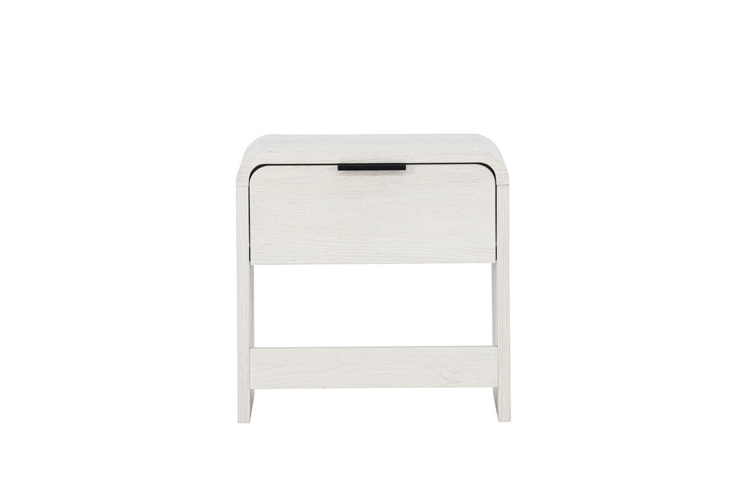Venture Home Lyngdal Side table  - Whitewash  /  MDF