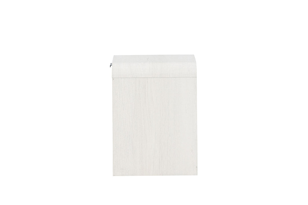 Venture Home Lyngdal Side table  - Whitewash  /  MDF