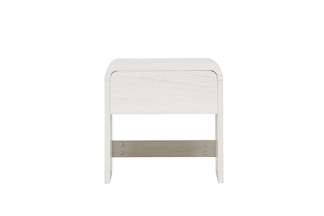Venture Home Lyngdal Side table  - Whitewash  /  MDF