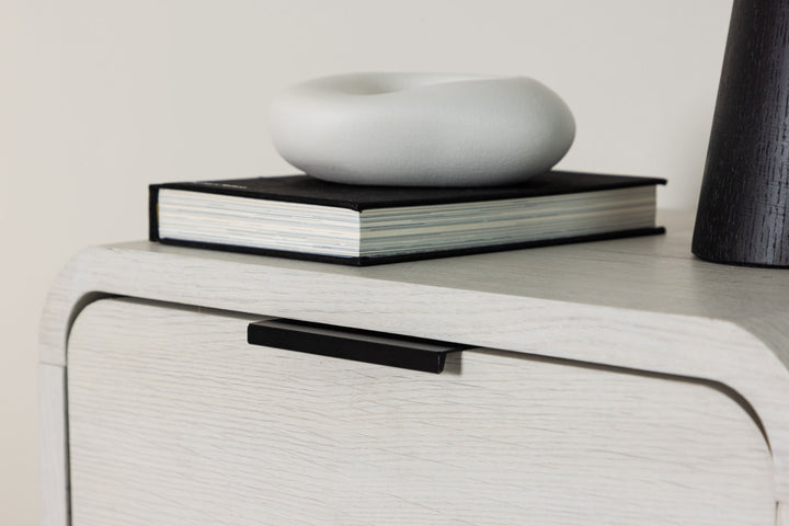 Venture Home Lyngdal Side table  - Whitewash  /  MDF
