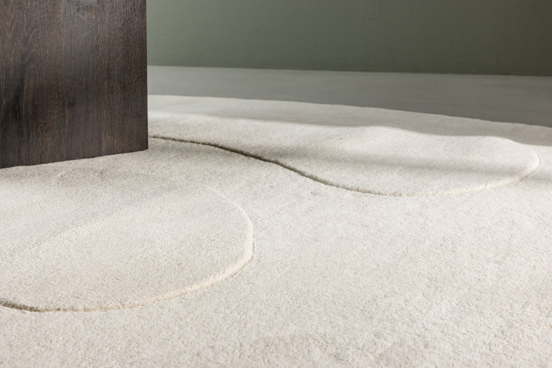 Venture Home Enard Wool Blend w Cloth backing - 290*175-  -Oval -White