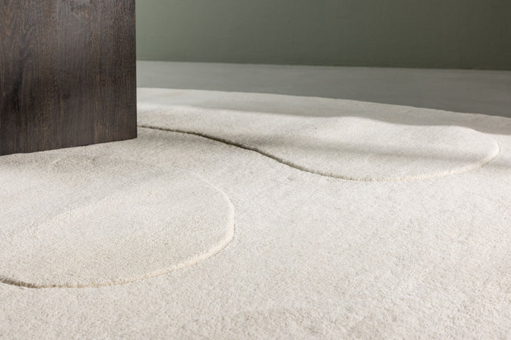 Venture Home Enard Wool Blend w Cloth backing - 290*175-  -Oval -White