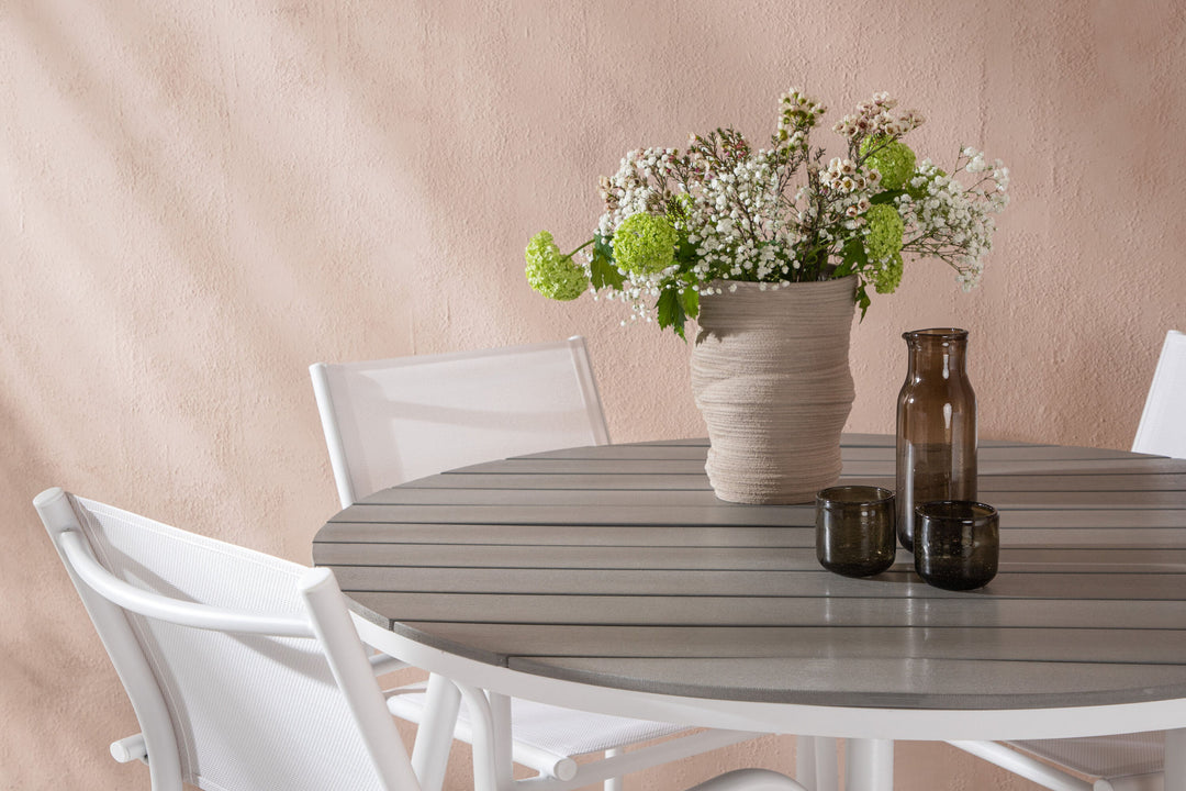 Venture Home Break - Dining Table Round- White / Grey - Alu / Aintwood - 120ø +Santorini Arm Chair (Stackable)  - White Alu / White Textilene _4