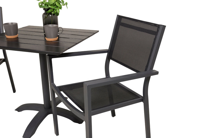 Venture Home Colorado - Cafébord - 70*70 - Matt Svart / Svart Aintwood+Copacabana Arm Chair (