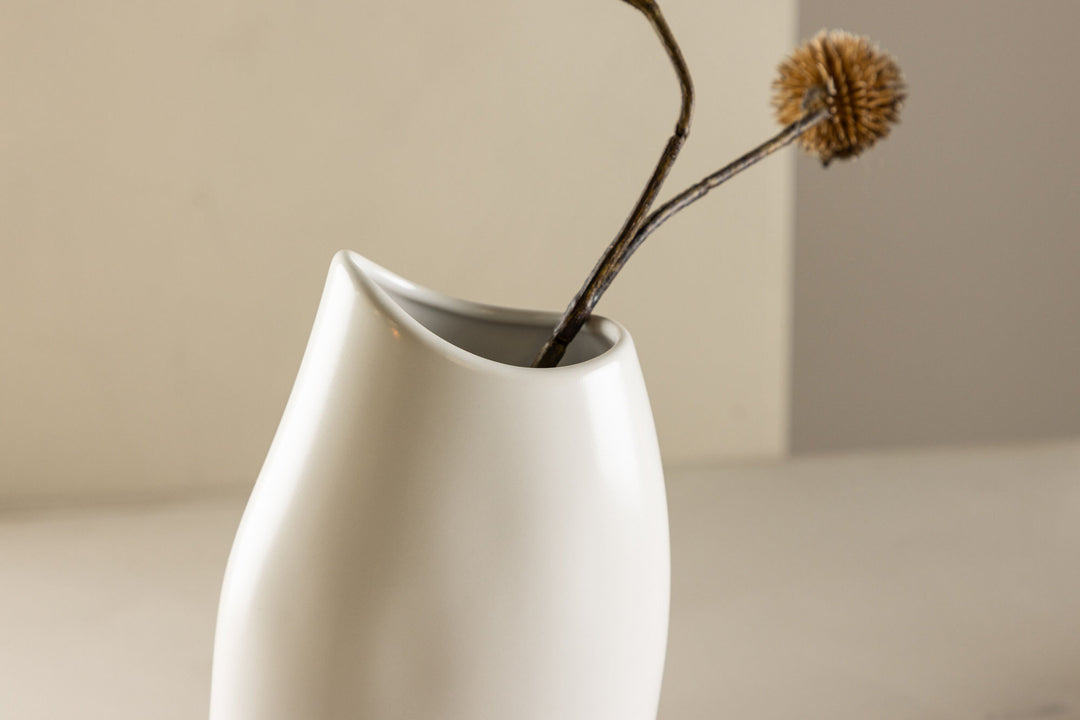 Venture Home Ernst Vase - White - 12*9*23Hcm