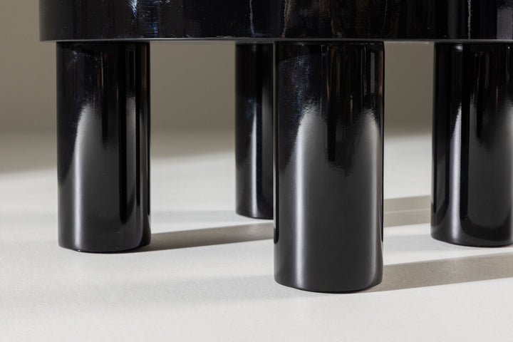 Venture Home Varberg Sofa Table φ60 cm - Glossy Black /