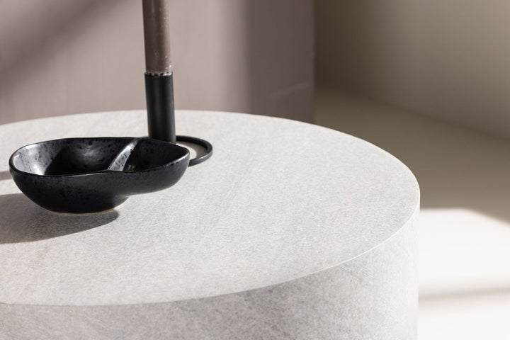 Venture Home York Round  Sofa Table ⌀50 - Concrete Look /