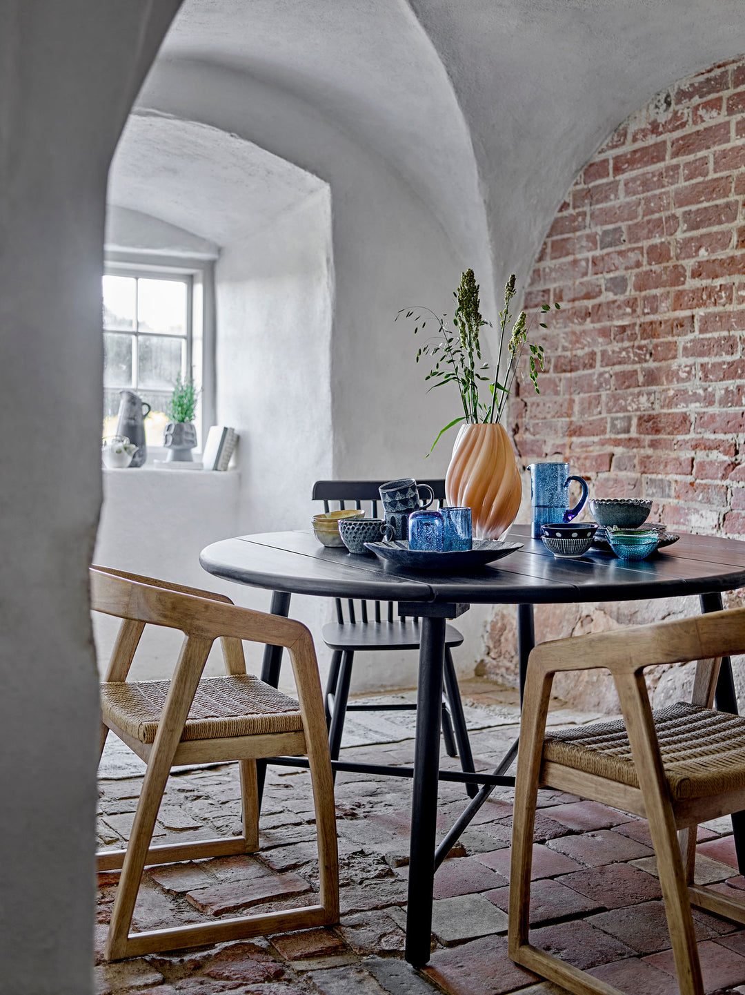 Creative Collection Lope Spisebord, Sort, Akacie