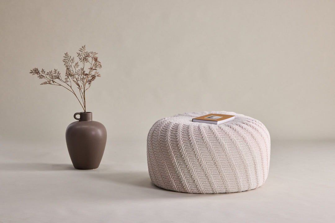 Venture Home Ted Round Pouf - ⌀60 / Offwhite